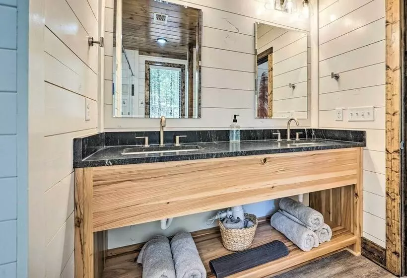 Broken Bow Cabin W/ Hot Tub, 10 Mi To Lake!