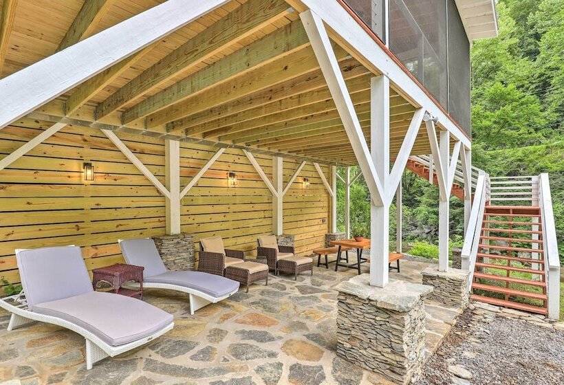 11 Mi To Wolf Ridge Ski Resort: Burnsville Escape