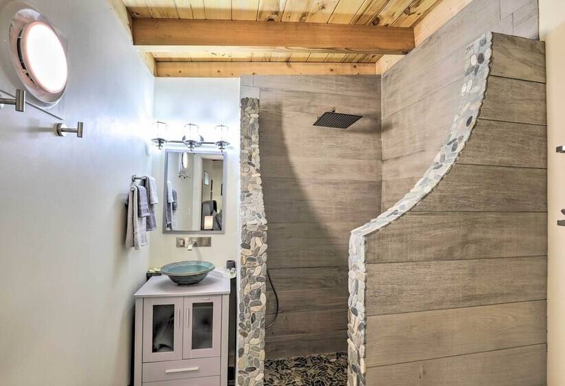 11 Mi To Wolf Ridge Ski Resort: Burnsville Escape