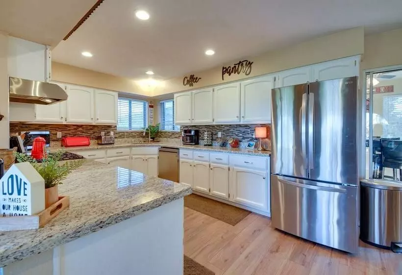 5 Mi To Dtwn Prescott: Home W/ Deck & Mtn Views