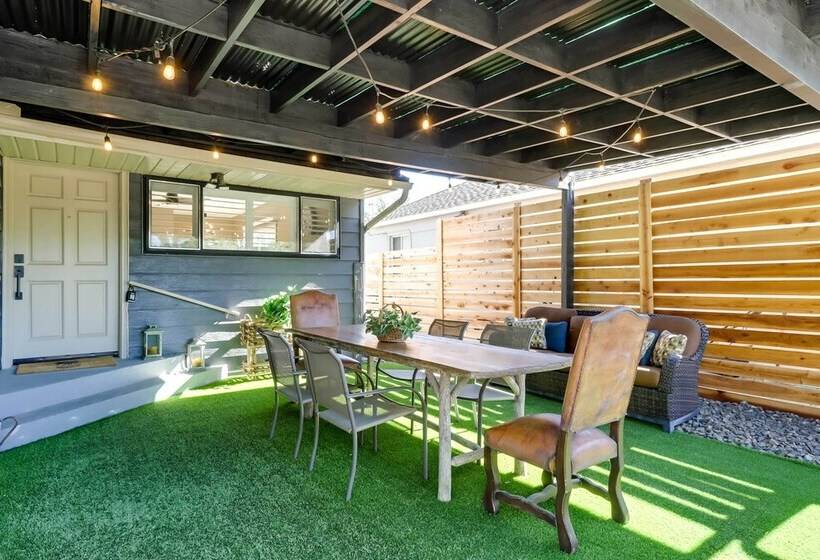 Chic Reno Home W/ Game Room & Putting Green!