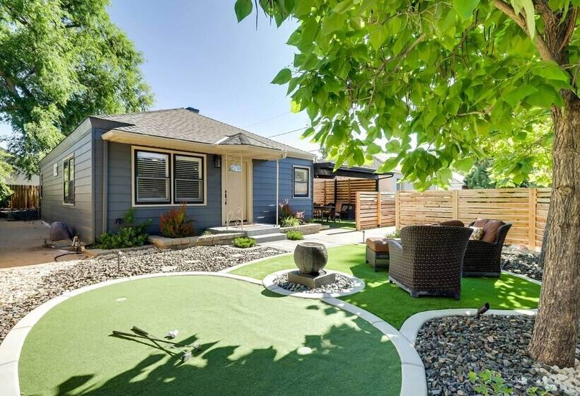 Chic Reno Home W/ Game Room & Putting Green!