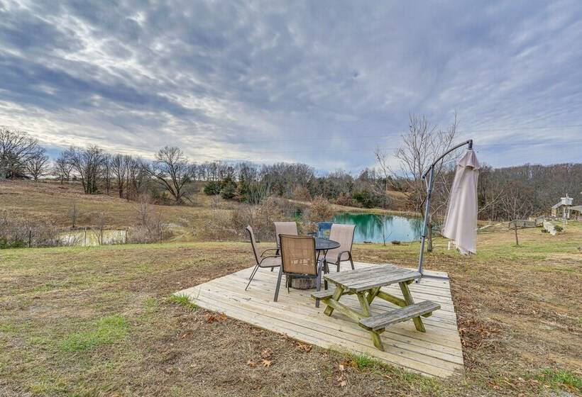 Grace Place  Clark House On Farm: Shared Hot Tub!