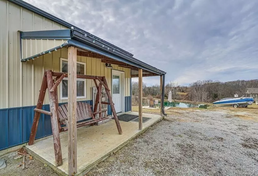 Grace Place  Clark House On Farm: Shared Hot Tub!
