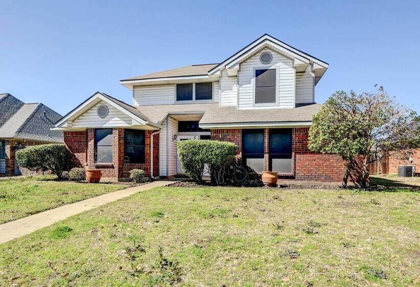 4 Mi To Joe Pool Lake: Home In Grand Prairie