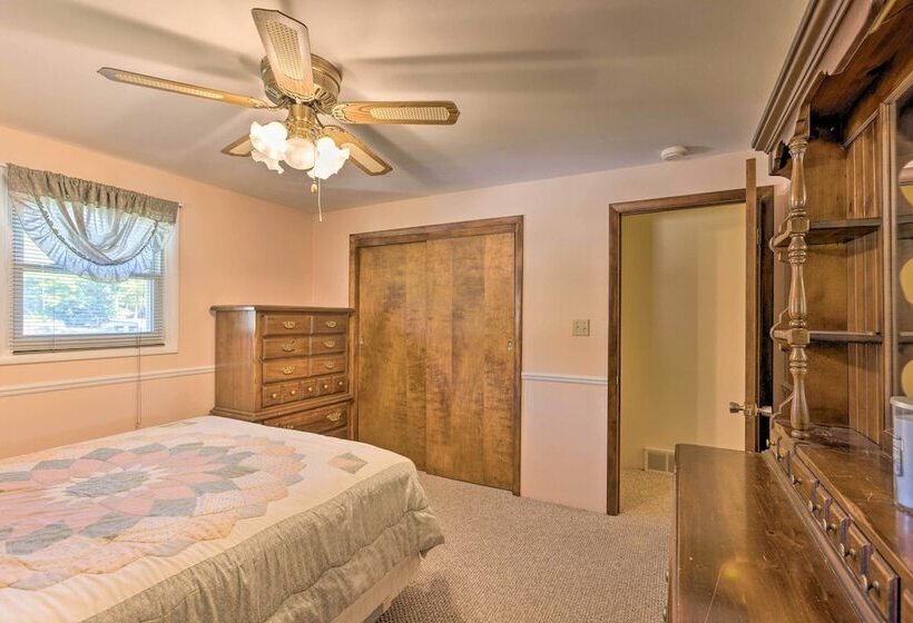 Lakefront Ludington Retreat W/ Kayaks & Fire Pit!