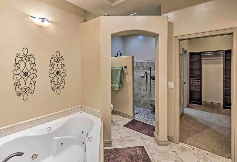 Luxury Az Retreat W/ Views Of Lake Havasu!