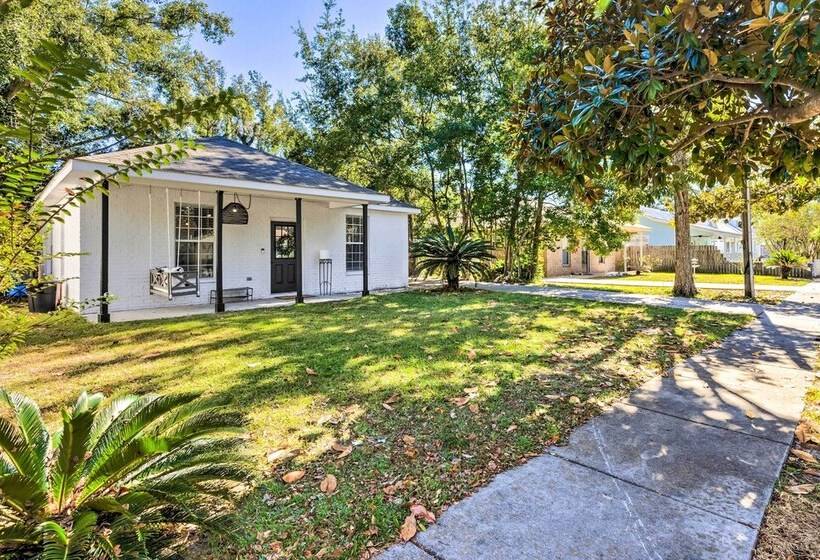 Modern & Chic Gulfport Escape: Walk To Beach!