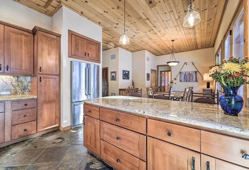 Northstar Home: Shuttle To Ski Resort!