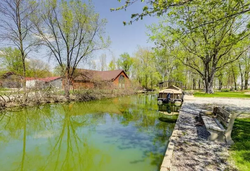 Pet Friendly Ohio Escape W/ Deck & Community Dock!