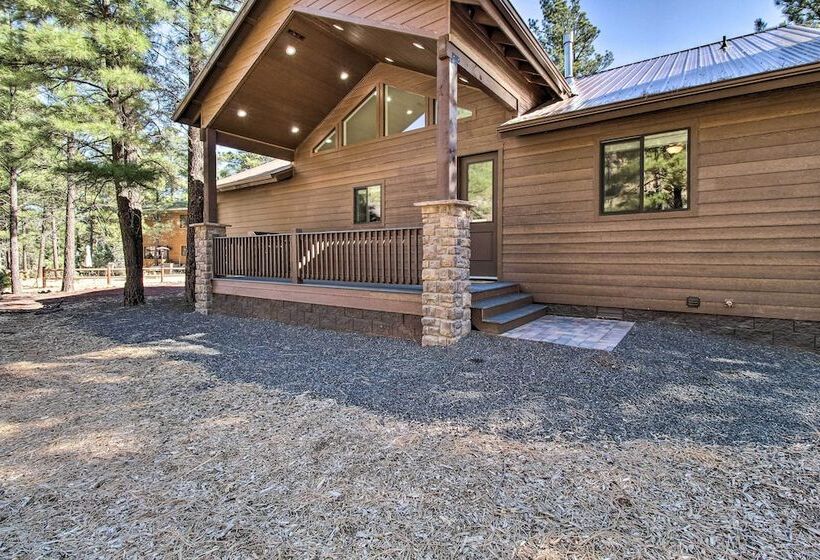 Pet Friendly Show Low Cabin: Near Hiking!