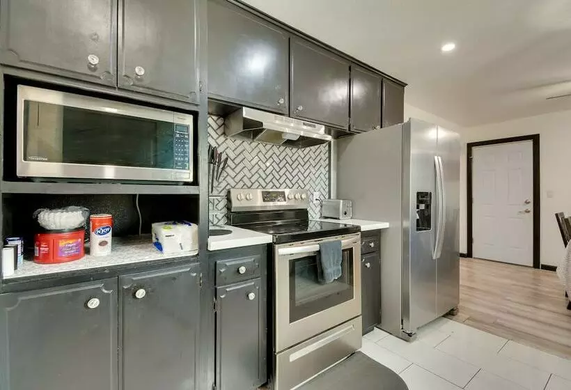 Pet Friendly Atwater Home ~ 12 Mi To Yosemite Lake