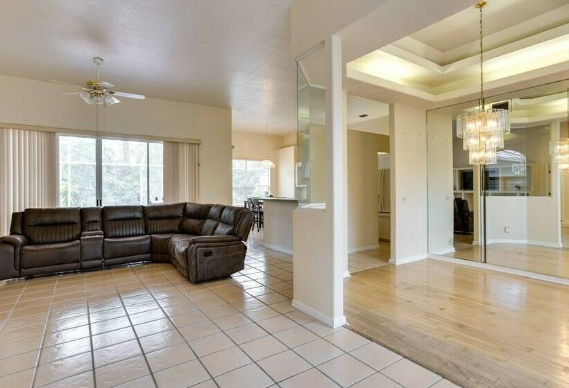 Port St Lucie Home ~ 3 Mi To Botanical Gardens!