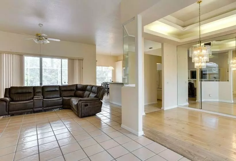 Port St Lucie Home ~ 3 Mi To Botanical Gardens!