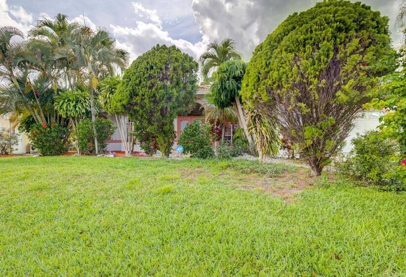 Port St Lucie Home ~ 3 Mi To Botanical Gardens!