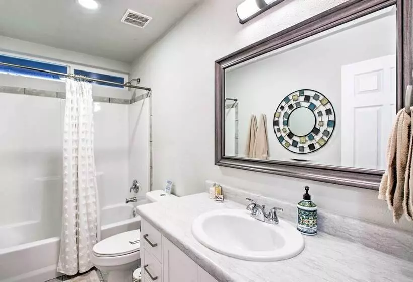 Quaint Clifton Escape W/ Grill   1 Mi To Winery!