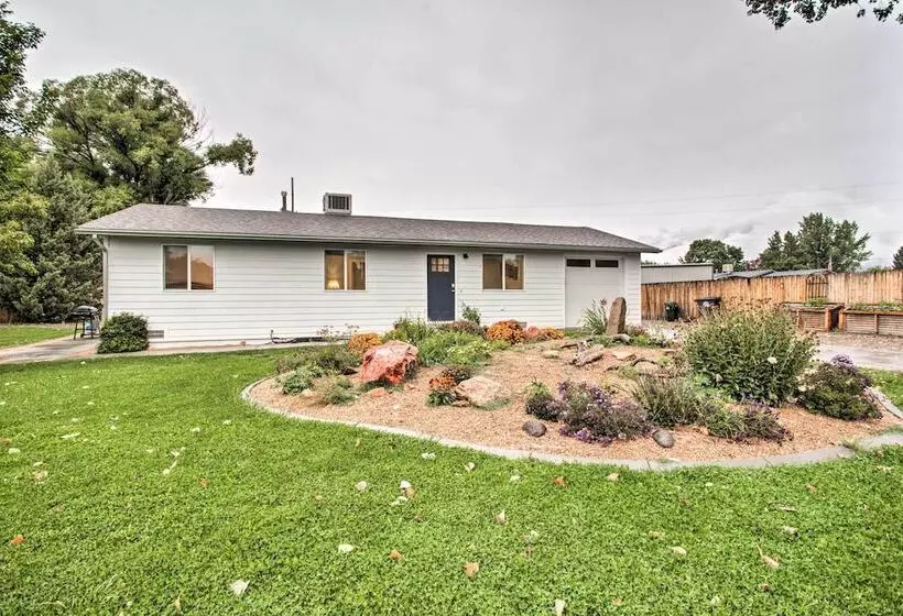 Quaint Clifton Escape W/ Grill   1 Mi To Winery!