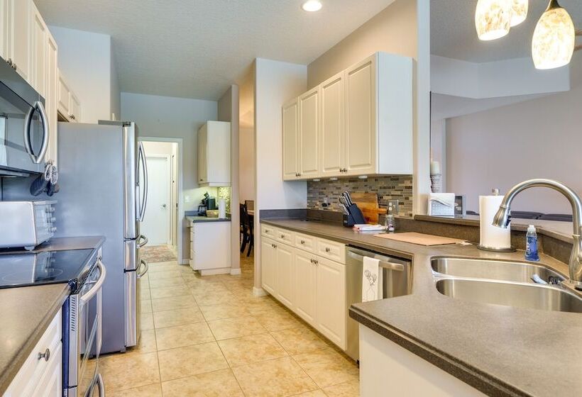 Rotonda West Vacation Rental: Private Yard W/ Pool