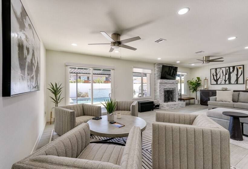 Scottsdale Abode: Fire Pit & Private Pool W/ Spa