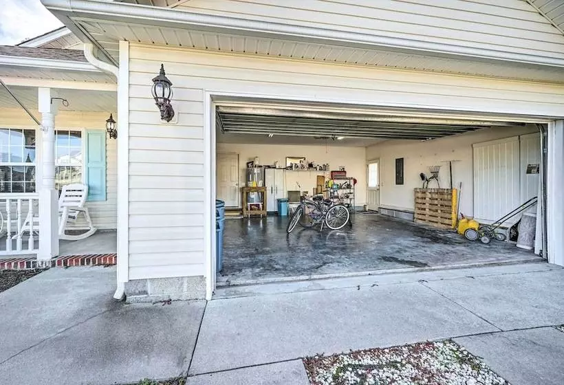 Shore2please: 4 Mi To Beach & Boat Rentals!