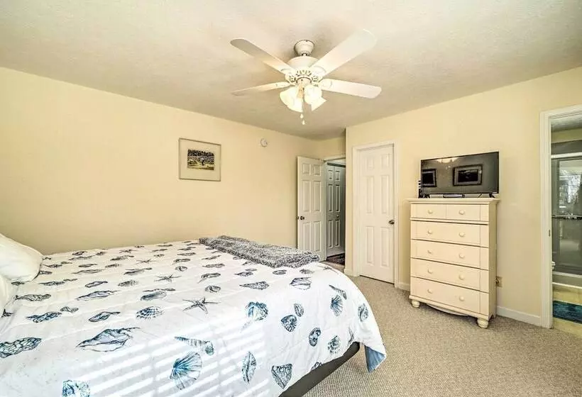 Shore2please: 4 Mi To Beach & Boat Rentals!