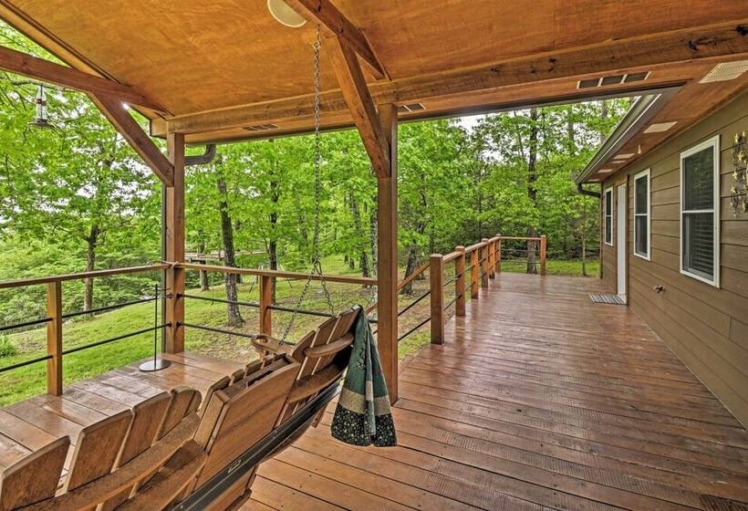 Spacious & Elegant Mountain View Cabin W/ Deck!