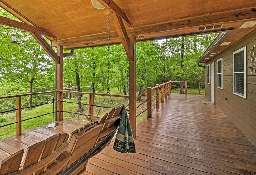 Spacious & Elegant Mountain View Cabin W/ Deck!