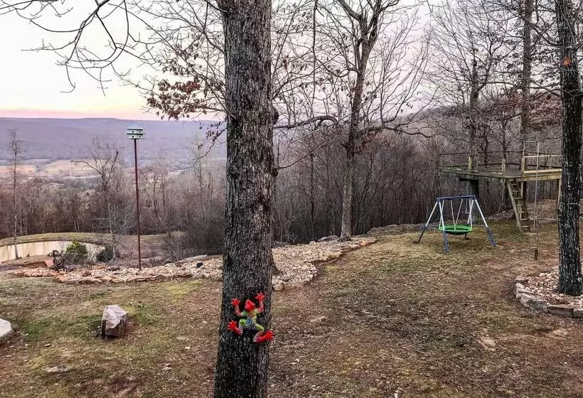 Spacious & Elegant Mountain View Cabin W/ Deck!