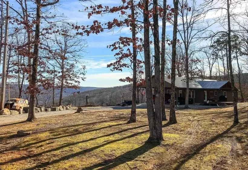 Spacious & Elegant Mountain View Cabin W/ Deck!