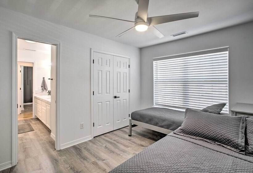 Spacious Williams Retreat W/ Games & Hot Tub!