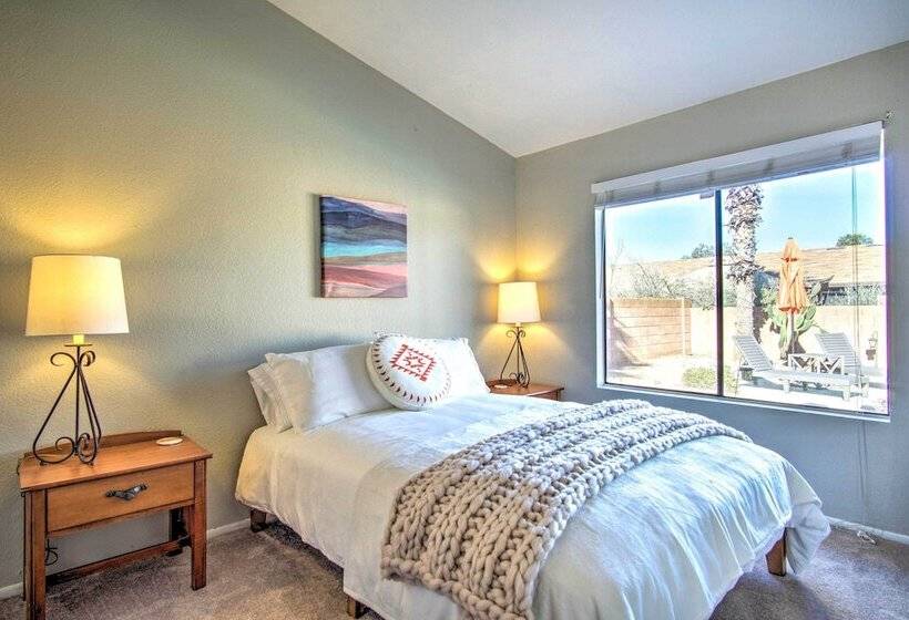 Tucson Hideaway Near Hiking & Biking!
