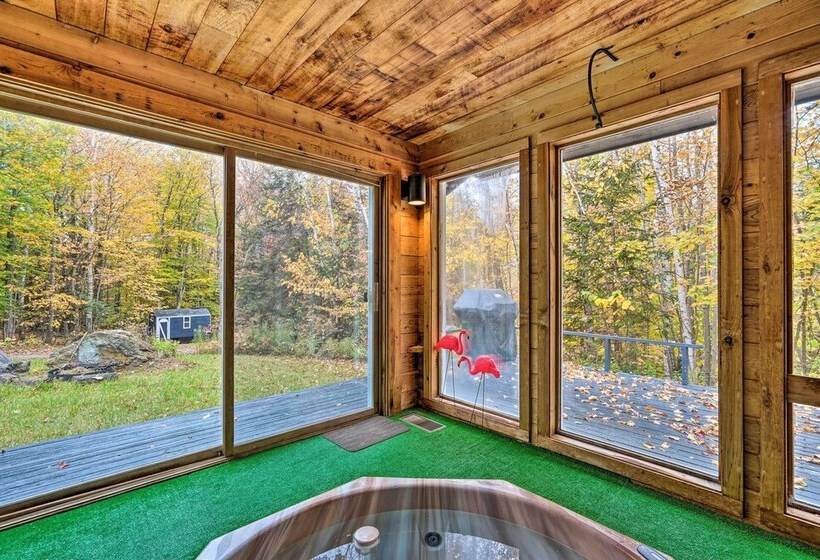 Whimsical Winhall Cottage W/ Fire Pit!