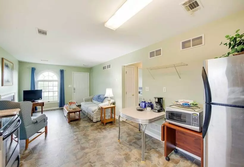 Wrightsville Countryside Cottage Near River!