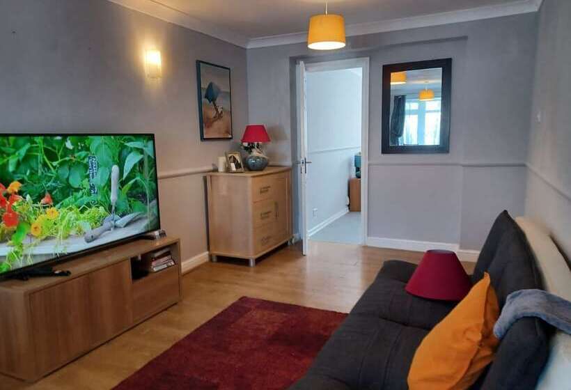 ベッドアンドブレックファースト Melo House Grove 46 Grove Road