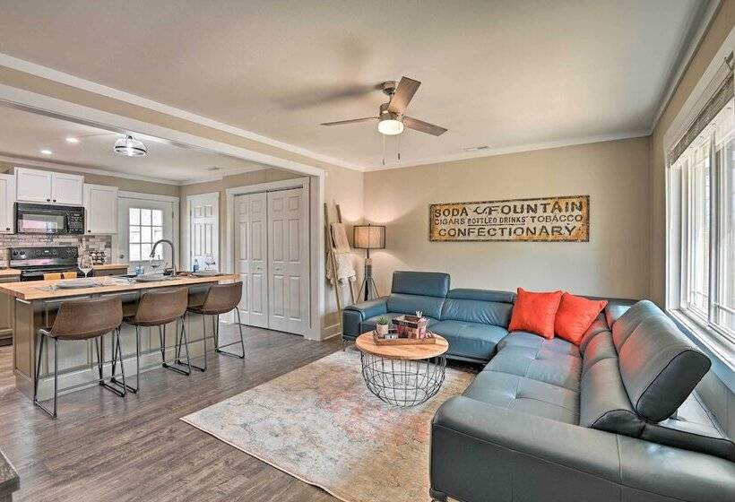 Cozy Murfreesboro Home W/ Furnished Patio!