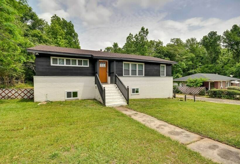 Delightful Tuskegee Home Great For Families!