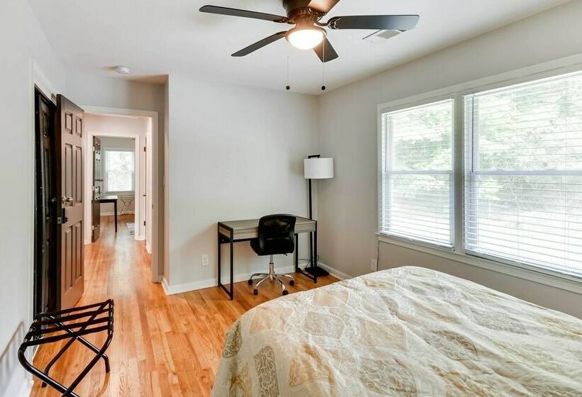 Delightful Tuskegee Home Great For Families!