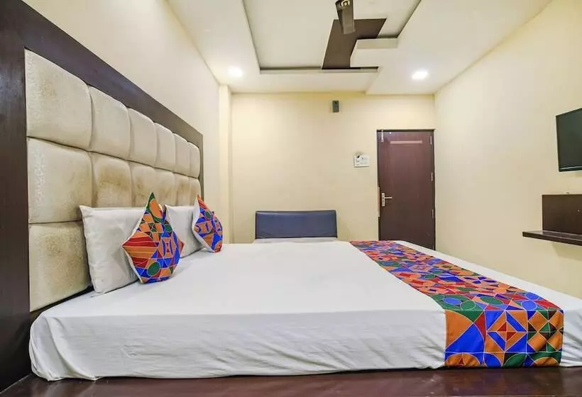 Fabhotel Parihar Palace