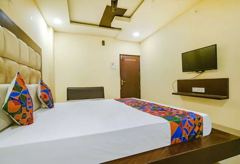 Fabhotel Parihar Palace