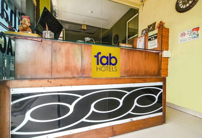 Fabhotel Parihar Palace