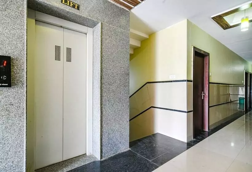 Fabhotel Parihar Palace