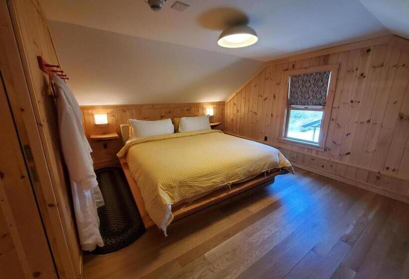 בית מלון כפרי Little Cat Lodge