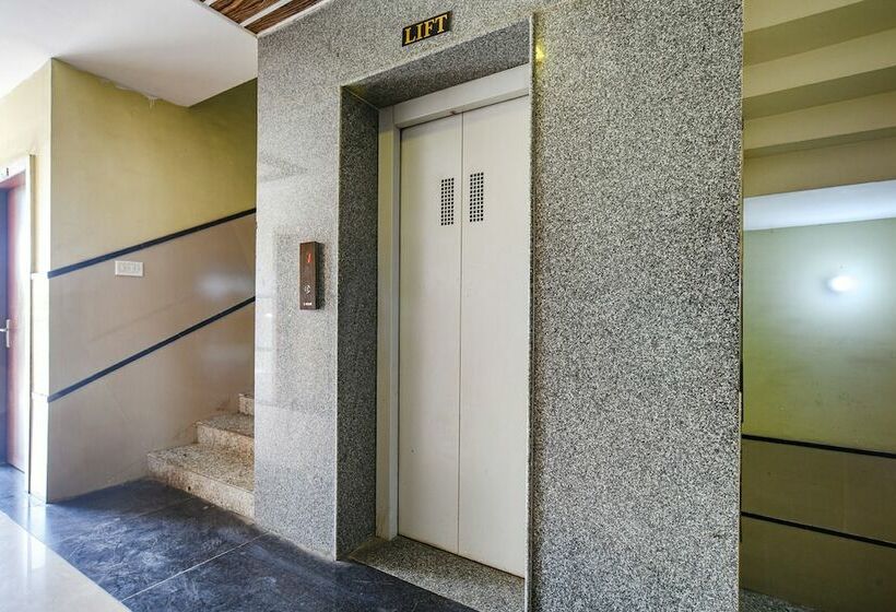 Fabhotel Parihar Palace