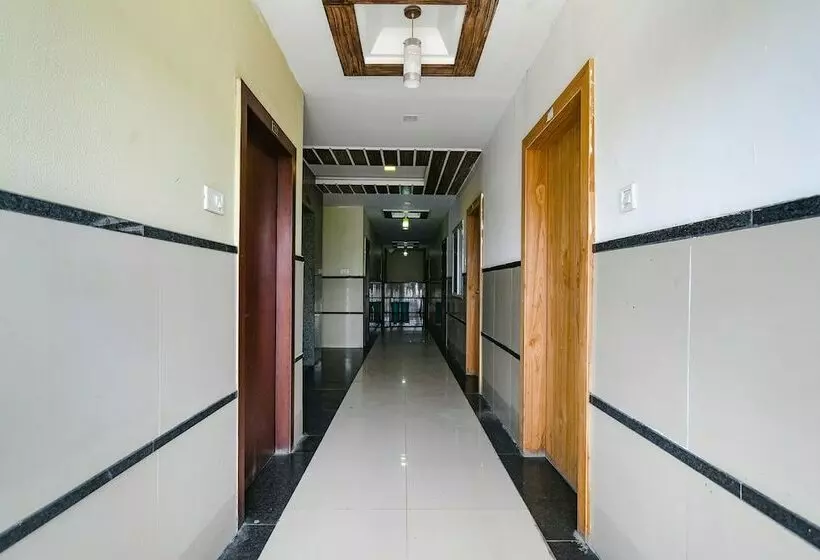 Fabhotel Parihar Palace