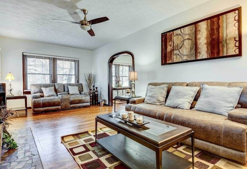 Idyllic Home Near Indianapolis Motor Speedway