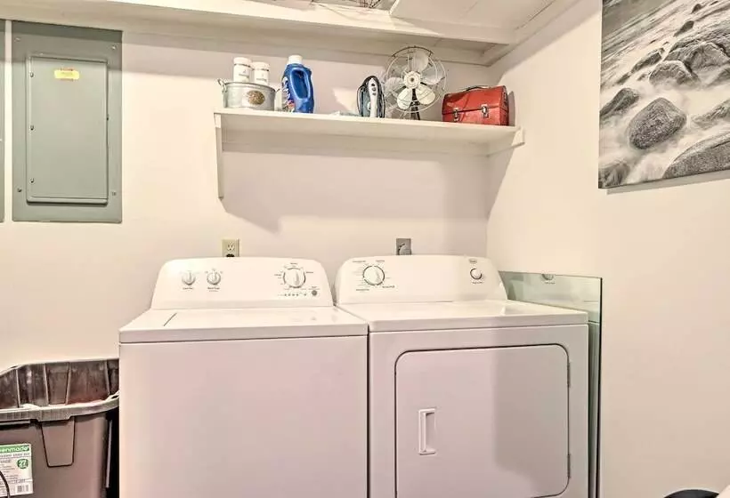 Screened Deck: Margaritaville Lake Resort Retreat!