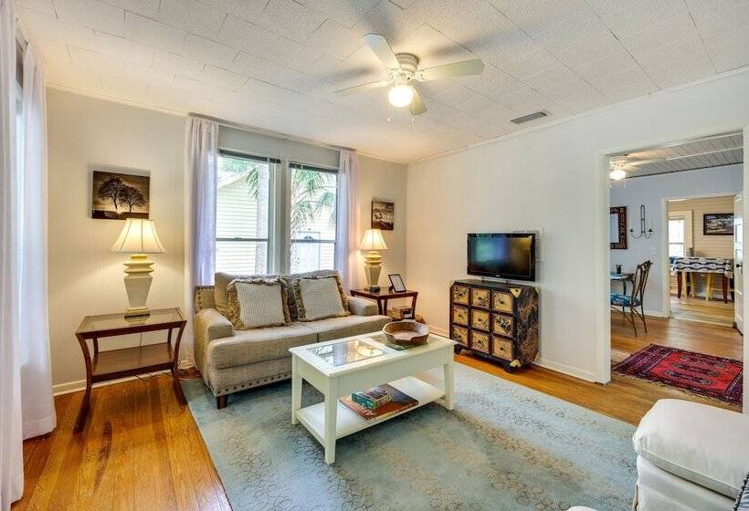 Old Florida Cottage In St Augustine W/ Porch!