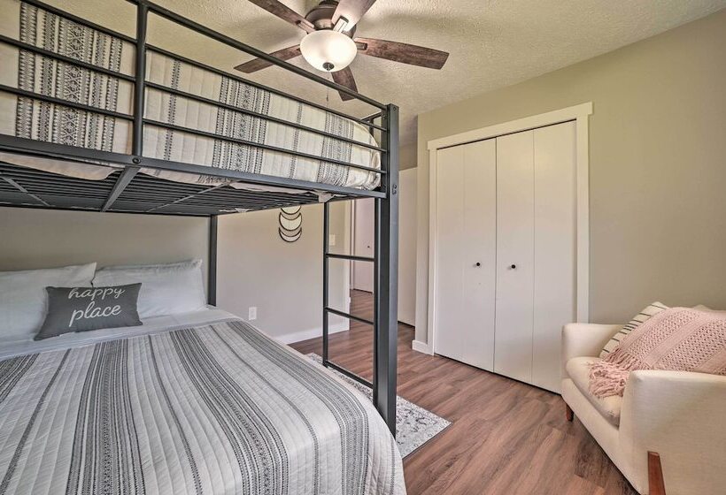 Pet Friendly Home W/ Hot Tub In Northern Michigan!