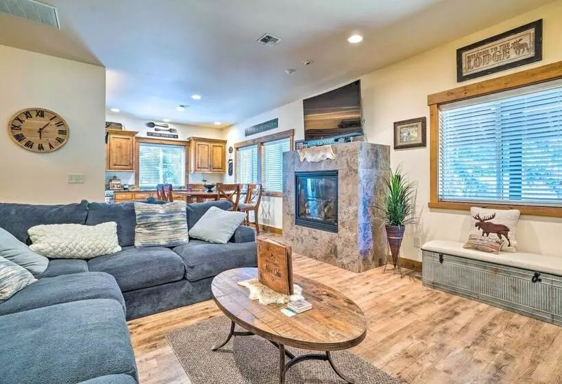 Ronald Home W/ Direct Cle Elum Lake Access!