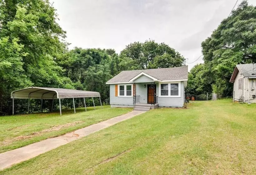 Single Story Home < 1 Mi To Tuskegee University!